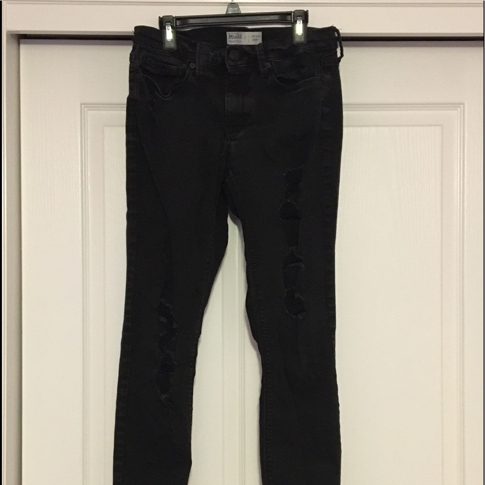 Mudd Distressed Black Skinny Low Rise Jeans